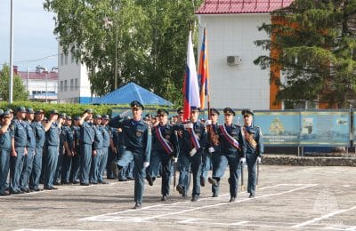С праздником, спасатели!