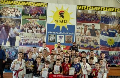 По традиции, – спортивно