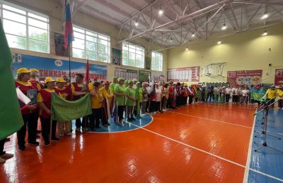 Лидеры удержали свои позиции