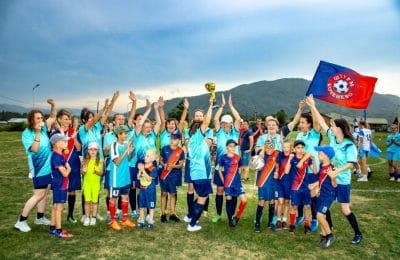 Новые вершины футбольных мам