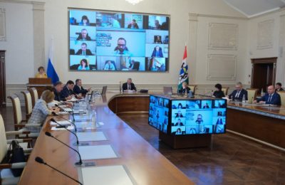 Губернатор Андрей Травников провел заседание АТК региона