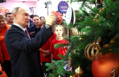 Владимир Путин открыл для исполнителей Всероссийскую акцию «Ёлка желаний»