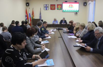 С расширенного аппаратного совещания