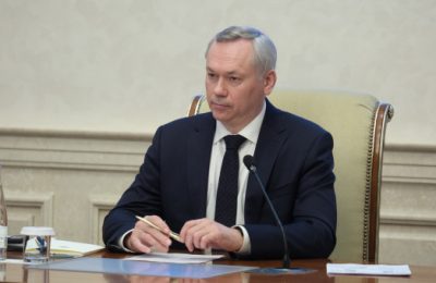 Андрей Травников поблагодарил все службы жизнеобеспечения и безопасности за самые спокойные новогодние каникулы за последние восемь лет