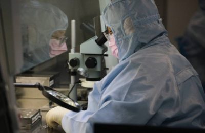 Уникальное в России производство электронно-оптических преобразователей: в Новосибирской области поздравили с 65-летием завод «Катод»