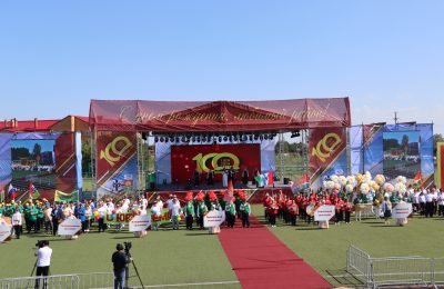 С Главой – о главном