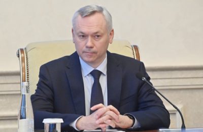 Губернатор Андрей Травников потребовал усилить работу по предупреждению пожаров на территории региона