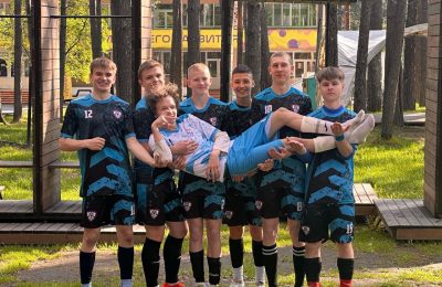 Первые взяли первое