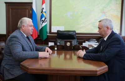 Губернатор Андрей Травников провёл рабочую встречу с главой Коченёвского района Евгением Антиповым