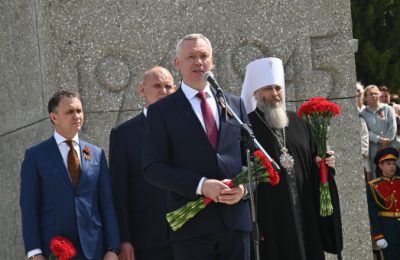 Андрей Травников: В России потерянных поколений нет, и когда надо, найдутся люди, которые встанут на защиту Родины