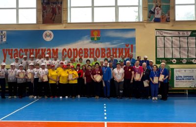 Возрастные спортсмены участвуют в спартакиаде