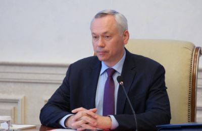 Губернатор Андрей Травников рассмотрел вопросы организации и проведения летней оздоровительной кампании в регионе