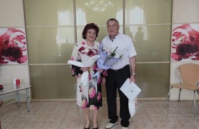 Рука об руку полвека