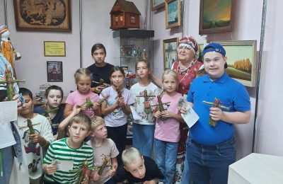 Бал куклы Стригушки