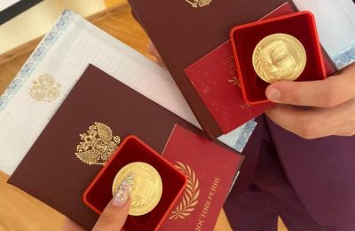 Итоги учебного года: в школах Коченевского района 23 медалиста