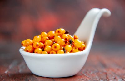 Сибирское золото: специалисты ЦОК АПК рассказали о полезных свойствах облепихи