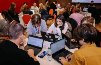 Победа всего региона: НГУ вошел в число лидеров федерального конкурса стартап-студий