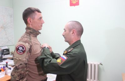 Коченёвцу вручили медаль «За отвагу»