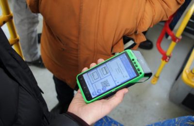 Оплата проезда через мессенджер МАХ начала работать в общественном транспорте Новосибирской области