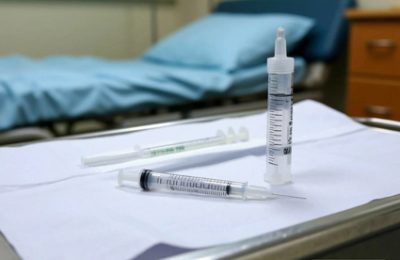 Какие прививки нужно повторять раз в десять лет?