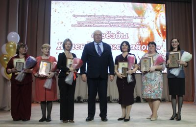 «Звёзды Коченёвского района»: педагогический профессионализм и ученические достижения