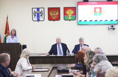 С расширенного аппаратного совещания